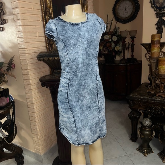 💙🦋💙 Denim Stretchy Dress Size S - Picture 10 of 10